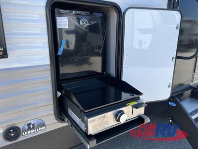 2025 Coachmen RV Clipper 6K Series - Photo 8