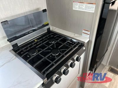 2025 Coachmen RV Clipper 6K Series - Photo 20