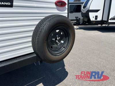 2025 Coachmen RV Clipper 6K Series - Photo 16