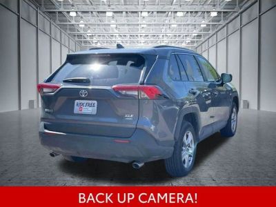 2025 Toyota RAV4 — detail view