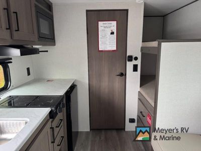 2026 Grand Design Transcend One - Photo 6