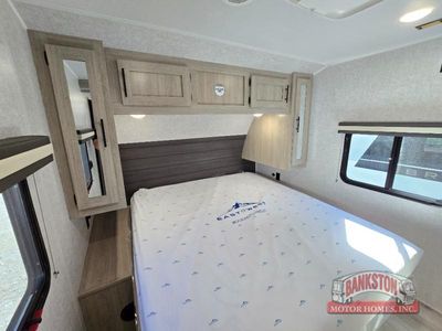 2026 Della Terra 275BH - Photo 37