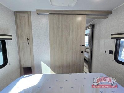 2026 Della Terra 275BH - Photo 40