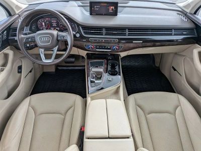 2018 Audi Q7 — photo 17 view