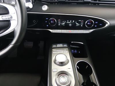 2025 Genesis GV70 - Photo 21