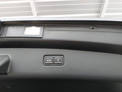 2025 Genesis GV70 - Photo 12