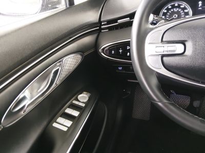 2025 Genesis GV70 - Photo 19