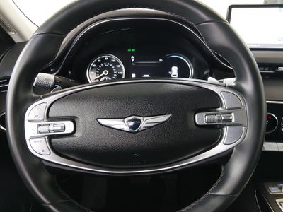 2025 Genesis GV70 - Photo 18