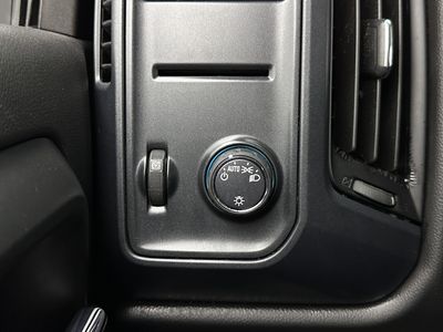 2019 Chevrolet Silverado 1500 LD — photo 16 view