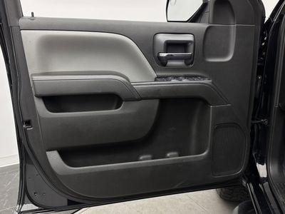 2019 Chevrolet Silverado 1500 LD — photo 10 view