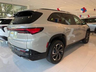 2026 Buick Enclave — side profile view