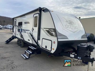 2026 Jayco Jay Feather 23RK — front three-quarter view