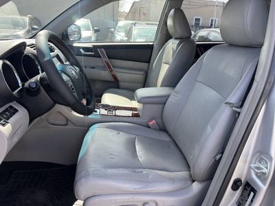 2012 Toyota Highlander - Photo 8