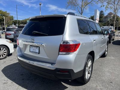 2012 Toyota Highlander - Photo 4