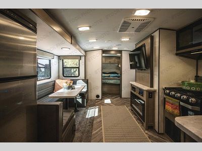 2021 Cruiser Shadow - Photo 8