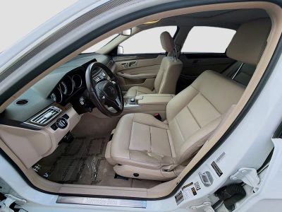 2015 Mercedes-Benz E-Class — photo 14 view
