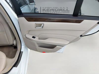 2015 Mercedes-Benz E-Class — photo 26 view