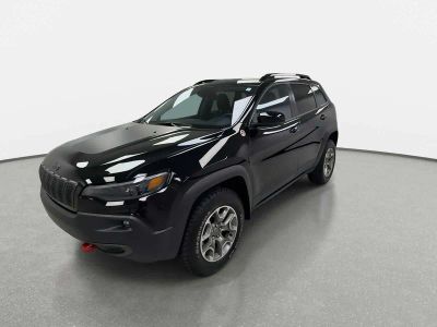 2022 Jeep Cherokee — interior view