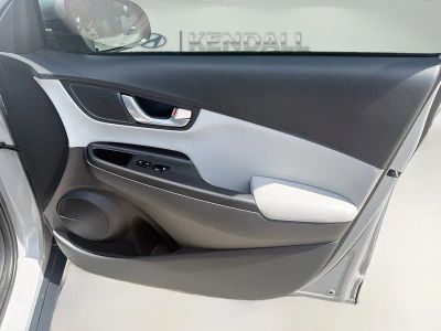 2023 Hyundai Kona — photo 32 view