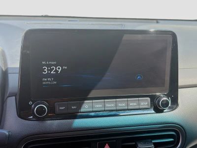 2023 Hyundai Kona — photo 11 view