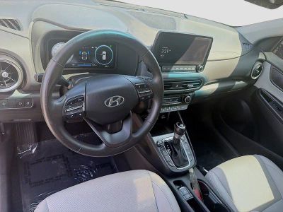 2023 Hyundai Kona — photo 7 view