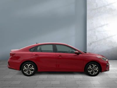 2021 Kia Forte - Photo 7