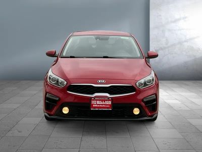 2021 Kia Forte - Photo 2