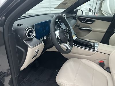 2026 Mercedes-Benz GLC - Photo 9