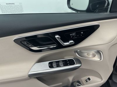 2026 Mercedes-Benz GLC - Photo 11