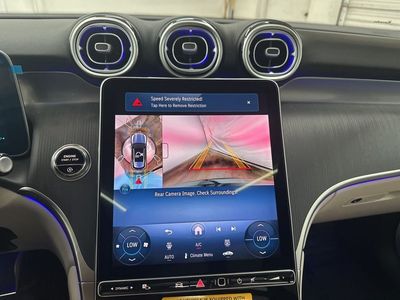 2026 Mercedes-Benz GLC - Photo 17