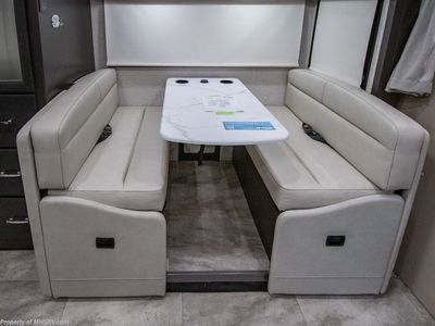 2026 Thor Motor Coach Magnitude Grand - Photo 10