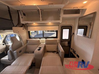 2026 Thor Motor Coach Quantum - Photo 18