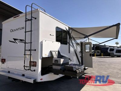 2026 Thor Motor Coach Quantum - Photo 8