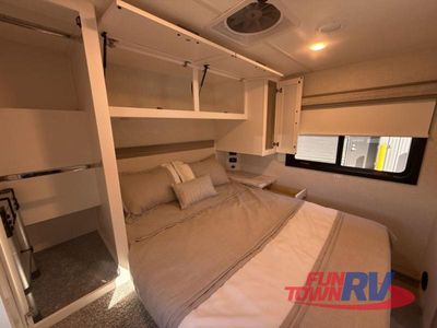 2026 Thor Motor Coach Quantum - Photo 22