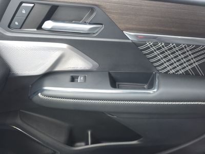 2024 GMC Acadia - Photo 5