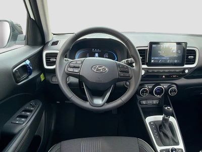2026 Hyundai VENUE — photo 16 view