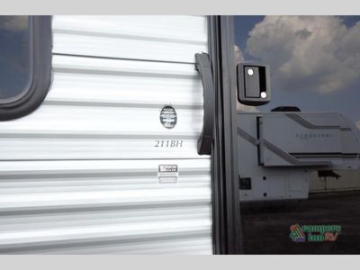 2026 Coachmen RV Catalina Summit Series 8 - Photo 7
