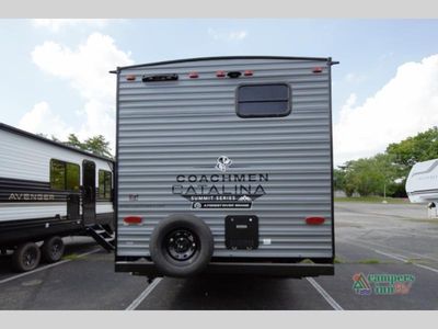 2026 Coachmen RV Catalina Summit Series 8 - Photo 5