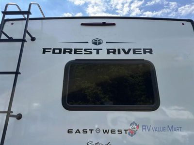 2026 EAST TO WEST Entrada - Photo 14