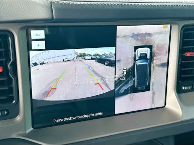 2024 Ford Bronco — photo 13 view