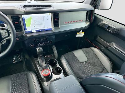 2024 Ford Bronco — photo 18 view