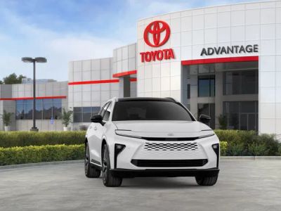 2026 Toyota Crown Signia - Photo 18