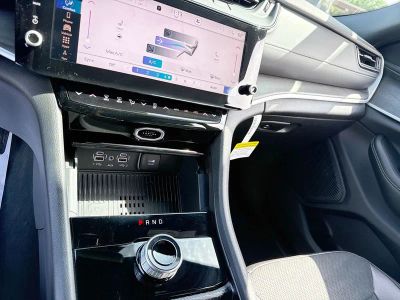 2026 Jeep Grand Cherokee — photo 17 view