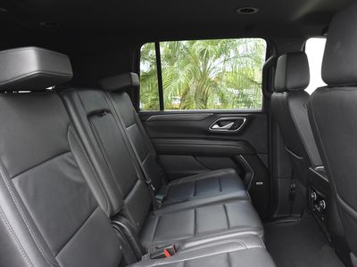 2024 Chevrolet Suburban - Photo 27