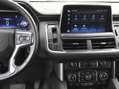 2024 Chevrolet Suburban - Photo 11