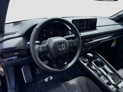 2026 Honda Accord Hybrid — photo 9 view