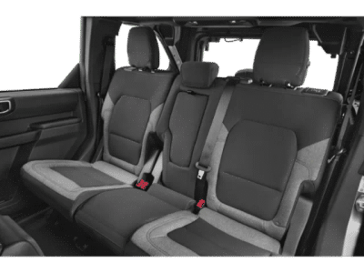 2025 Ford Bronco — photo 10 view
