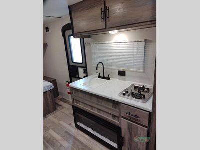 2023 Gulf Stream RV Friendship — photo 23 view