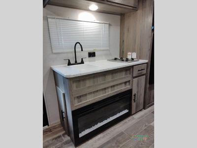 2023 Gulf Stream RV Friendship — photo 24 view