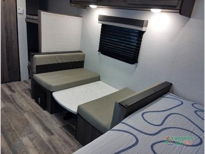 2023 Gulf Stream RV Friendship — photo 20 view